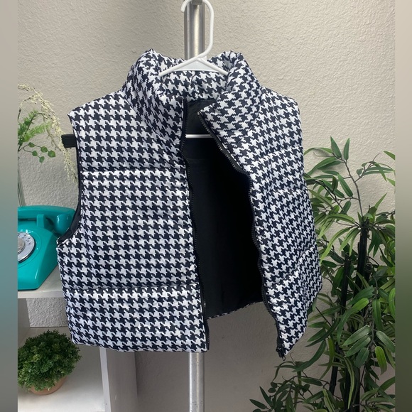 Puffer Vest 💕 NWOT - Picture 4 of 7